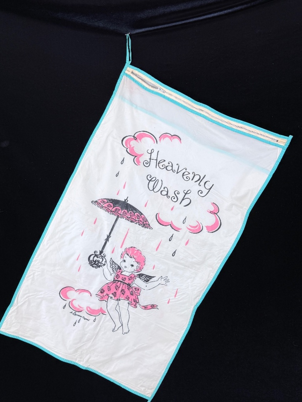 1950s Vinyl Laundry Bag Zip Closure Heavenly Wash Laurene Original